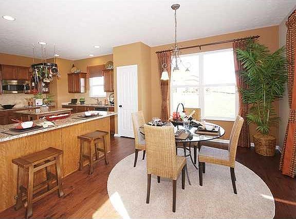 This photo is of the same model but in a different CalAtlant