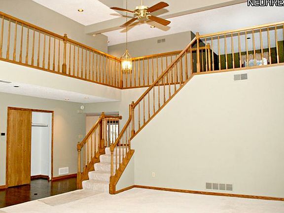 4th image of 1842 Indian Hills Trl
