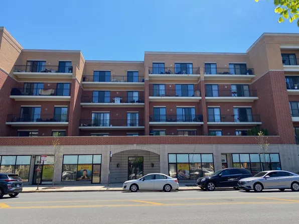 3125 W Fullerton Ave, Chicago, IL