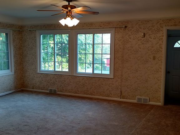 Living Rm