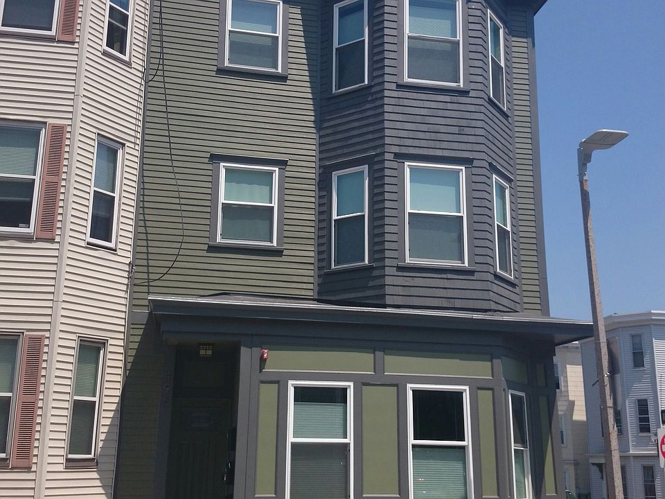 2nd image of 496 E 3rd St