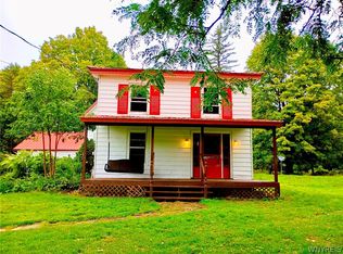 94 Salisbury St, Lacona, NY 13083