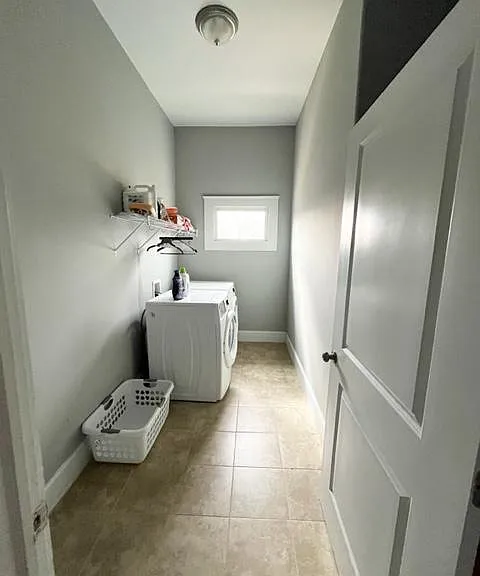 60 Whitefoord Ave NE — Photo 16