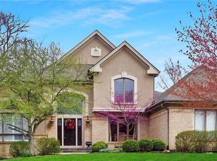 210 Heatherwoode Cir, Springboro, OH 45066