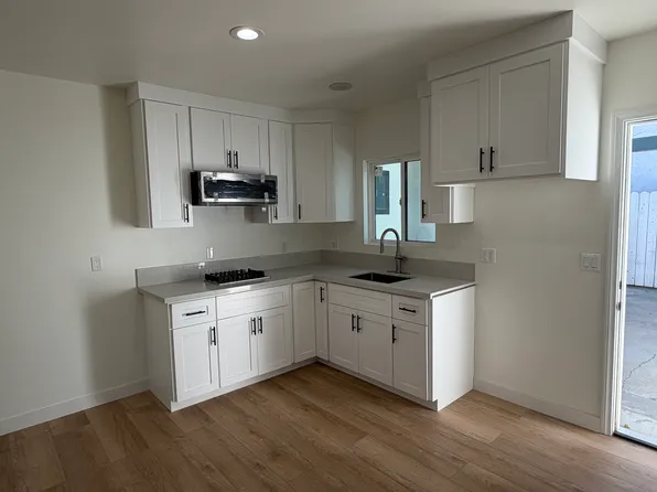 1082 N Loma Ave #1/2, Long Beach, CA 90804