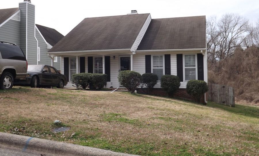 1st image of 2504 Vestal St