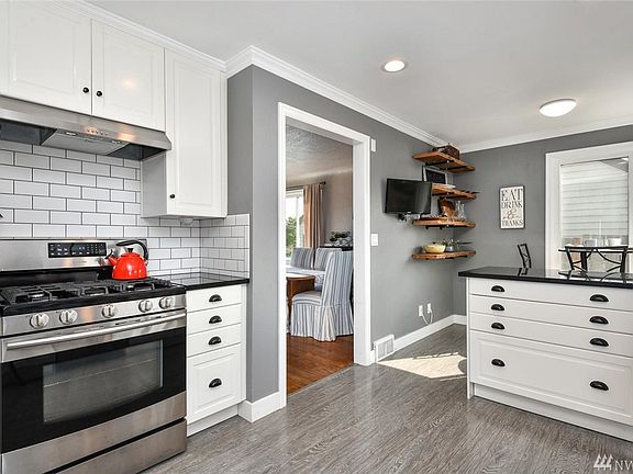 4th image of 4216 N 26th St