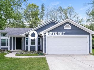 10005 Dunfries Rd, Matthews, NC 28105