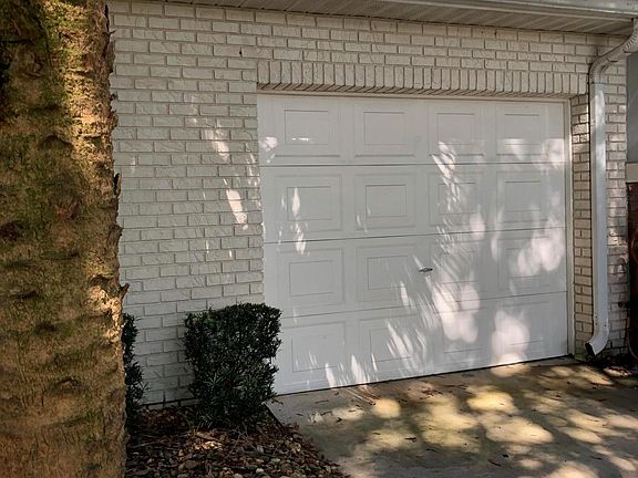 4th image of 9256 SW 82nd Ter Unit B