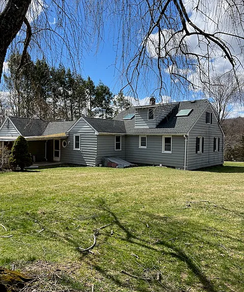 404 Stonetown Rd — Photo 4