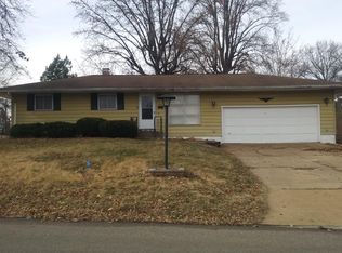 10201 Durness Dr, Saint Louis, MO