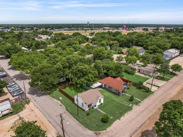 203 Wilson St, Cedar Hill, TX 75104