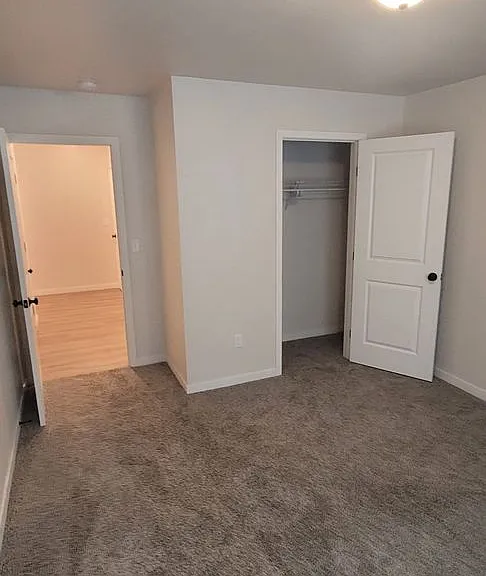 826-834 Thames Ct #1008 — Photo 65