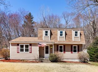 49 Academy Ave, Atkinson, NH 03811