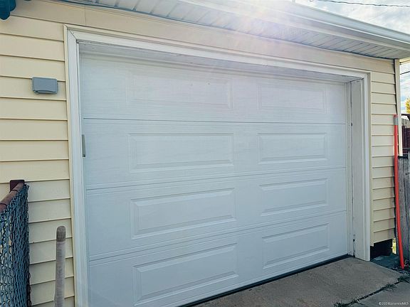 5th image of 504 S Cedar St