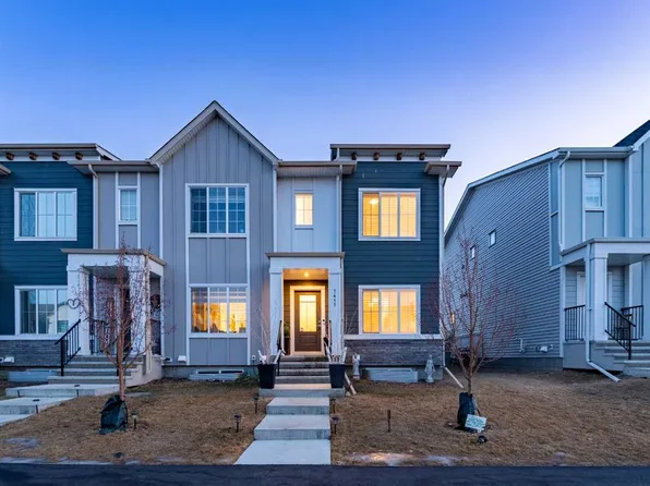 7411 N 202nd Ave SE, Calgary, AB T3S 0E7