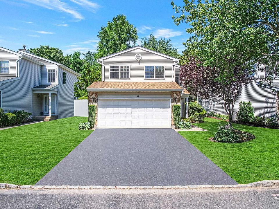 1st image of 12 Colony Dr