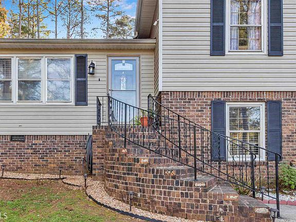 4th image of 344 Mephisto Cir
