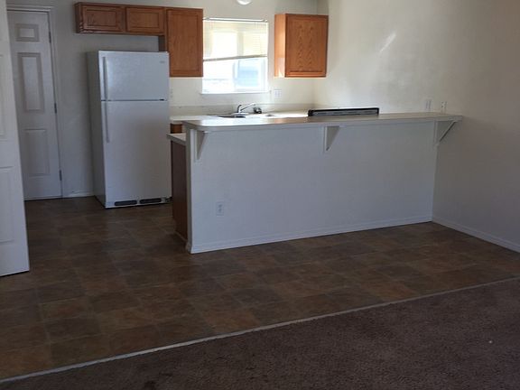5th image of 1218 E Ash St APT B