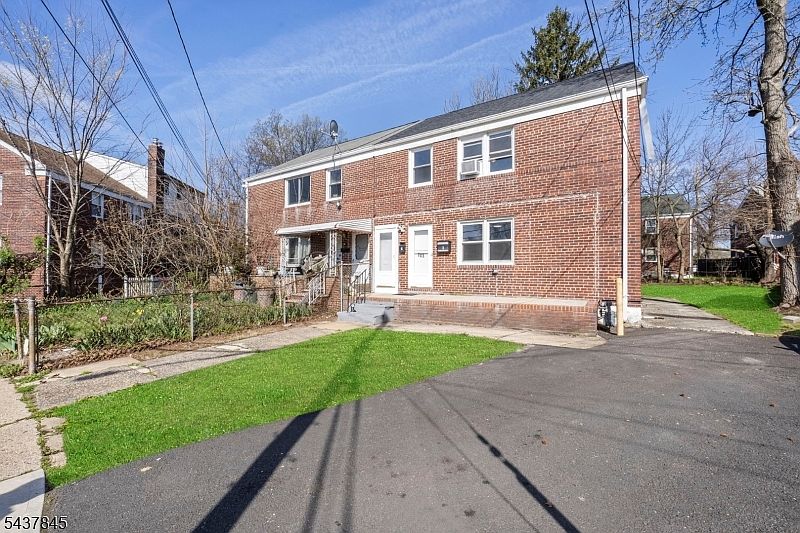 1st image of 763 Audrey Dr