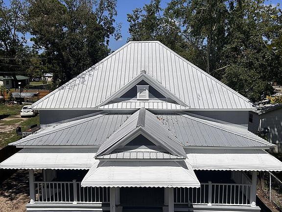 3rd image of 503 W Oconee St
