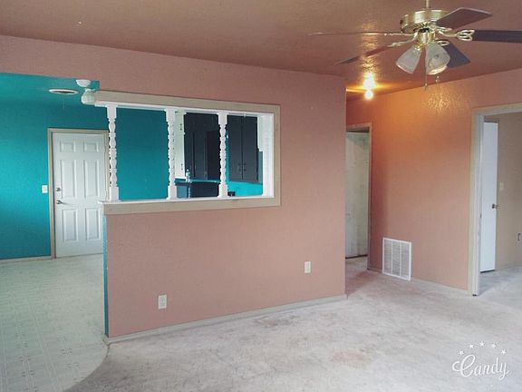 3rd image of 402 S Meredith Ave