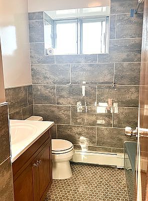 5th image of 43-21 Astoria Blvd N #2A