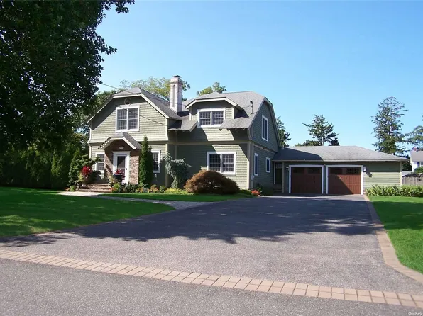 41 Church Lane, West Islip, NY 11795