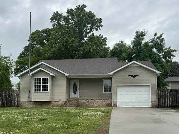 303 S Jefferson St, Tullahoma, TN 37388