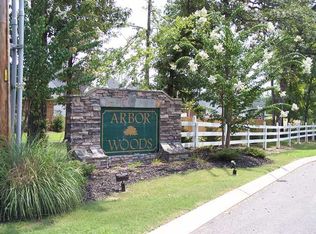 335 Arbor Woods Cir, Ringgold, GA 30736