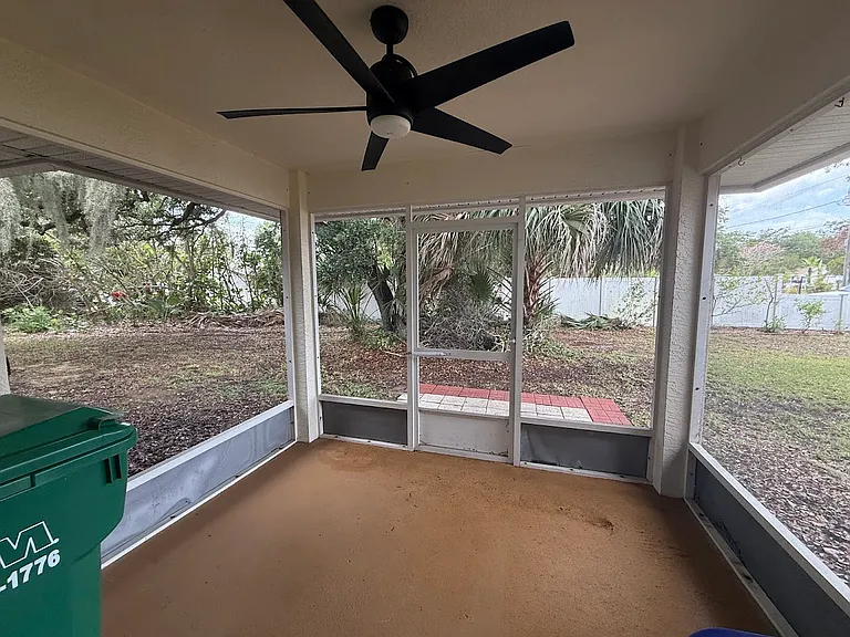 1022 Foster Rd #B — Photo 12