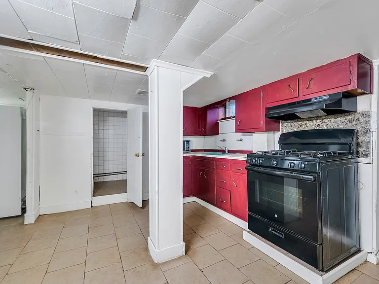 14013 Mulberry Ave — Photo 22