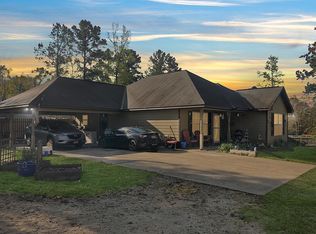 395 Owens Rd, Fort Mitchell, AL 36856