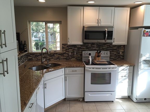 New cabinets and granite