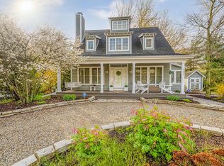 9966 Cottage Ln, Union Pier, MI 49129