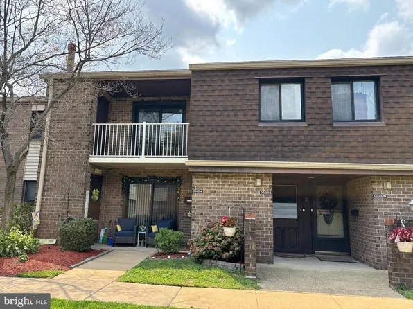 5204 Delaire Landing Rd #204-00, Philadelphia, PA 19114