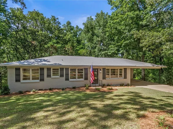 4222 Hillswood Ln, Tuscaloosa, AL 35404