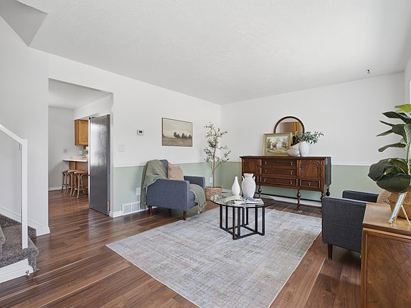 4th image of 3363 W Schorr Cir S