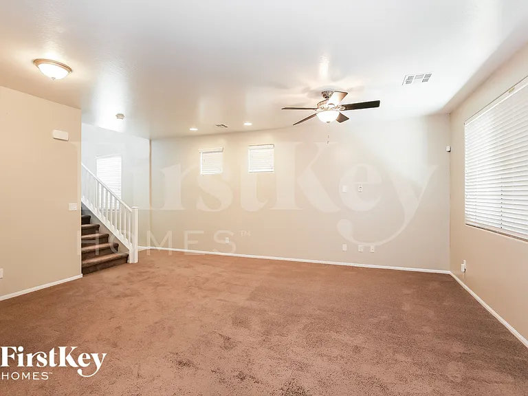 9337 Pearblossom Sky Ave — Photo 4