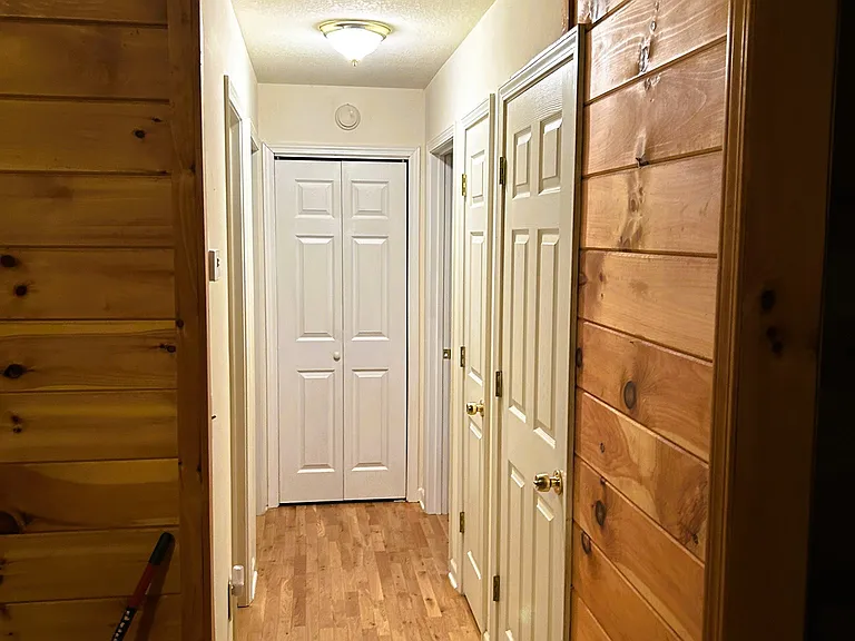 233 Wildwind Ln — Photo 20