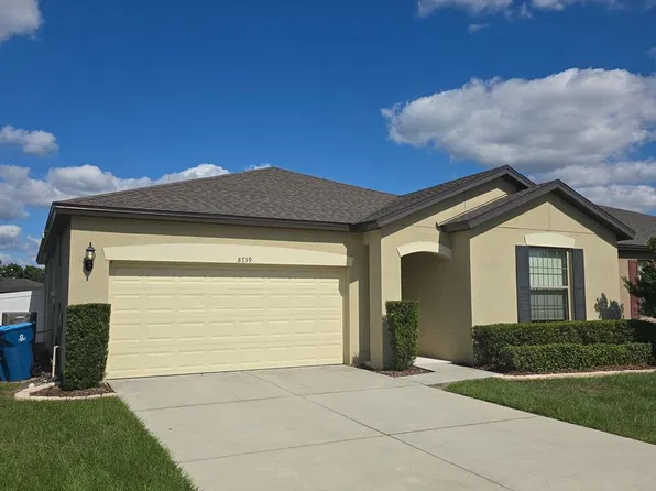 8739 Micmac Ct, Polk City, FL 33868