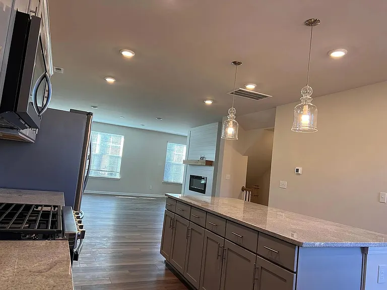 11051 Lawyers Rd — Photo 18
