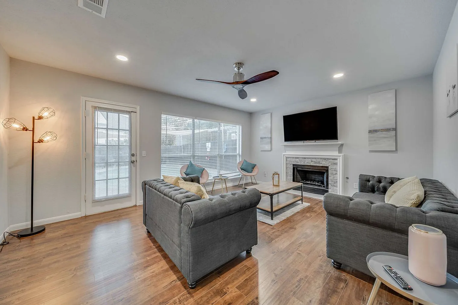 5 bed, 2.0 bath, 2012 sqft, $5,632 — Photo 1