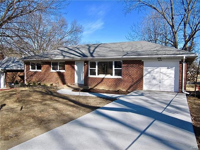 1st image of 8810 Crest Oak Ln