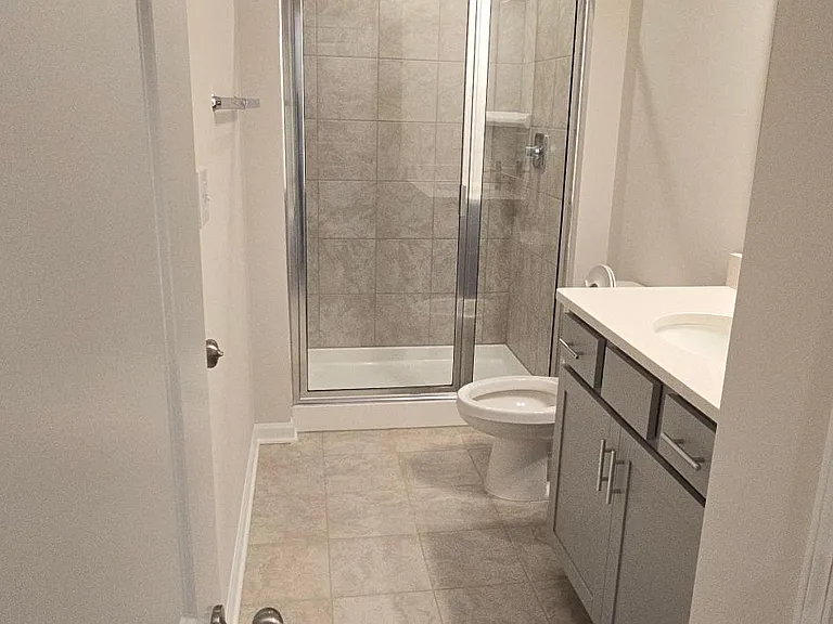 2324 Donnelly Hills Ln — Photo 6