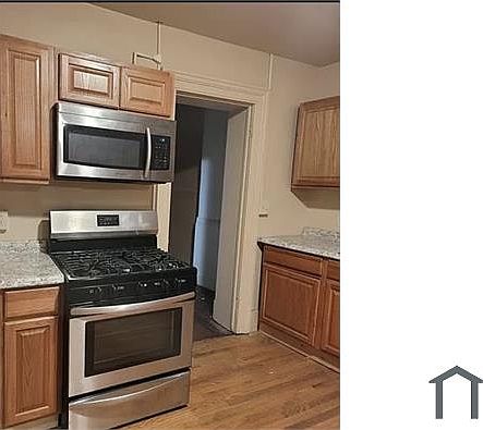 1st image of 94 Grand St Floor 3