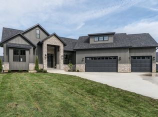 237 Mason Dr, Riverdale, IA 52722