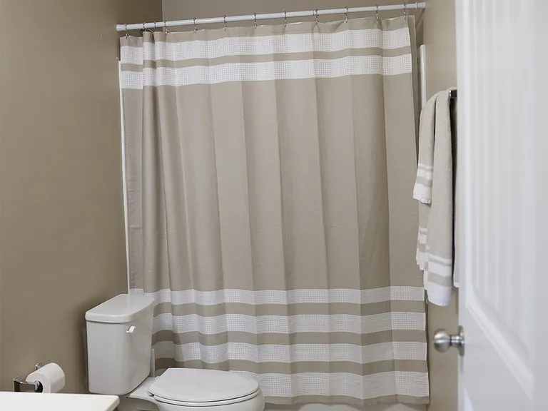 2510 Perthshire Ln — Photo 18