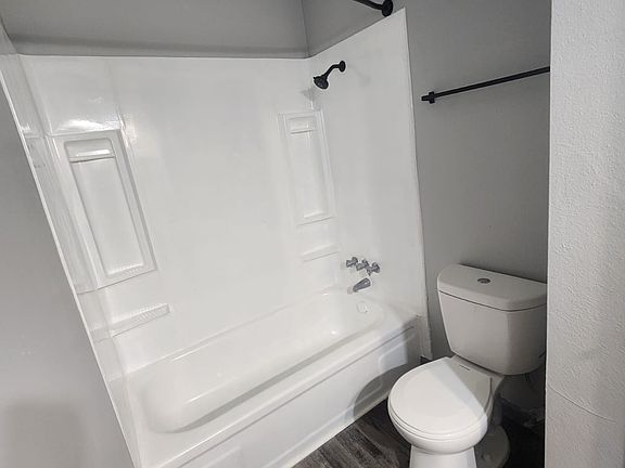 4th image of 3906 N 108th Plz #12