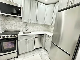 Rented by J PRESTON AND ASSOCIATES INC